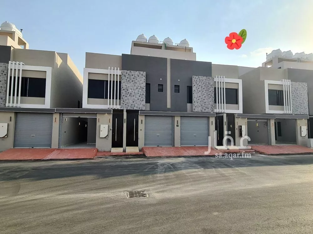 4 bedroom villa in Badr 1