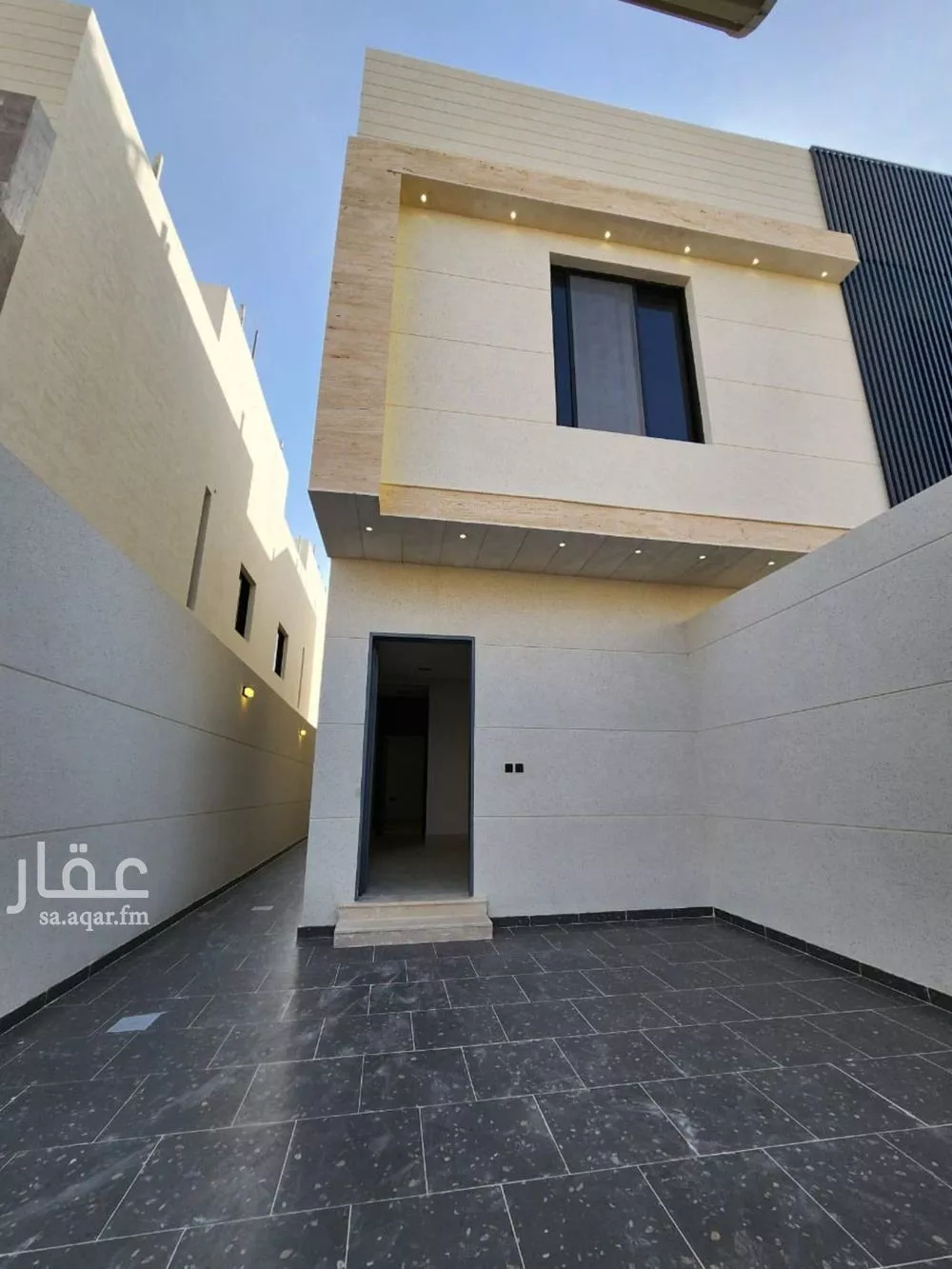 فيلا 4 غرف في طويق 2