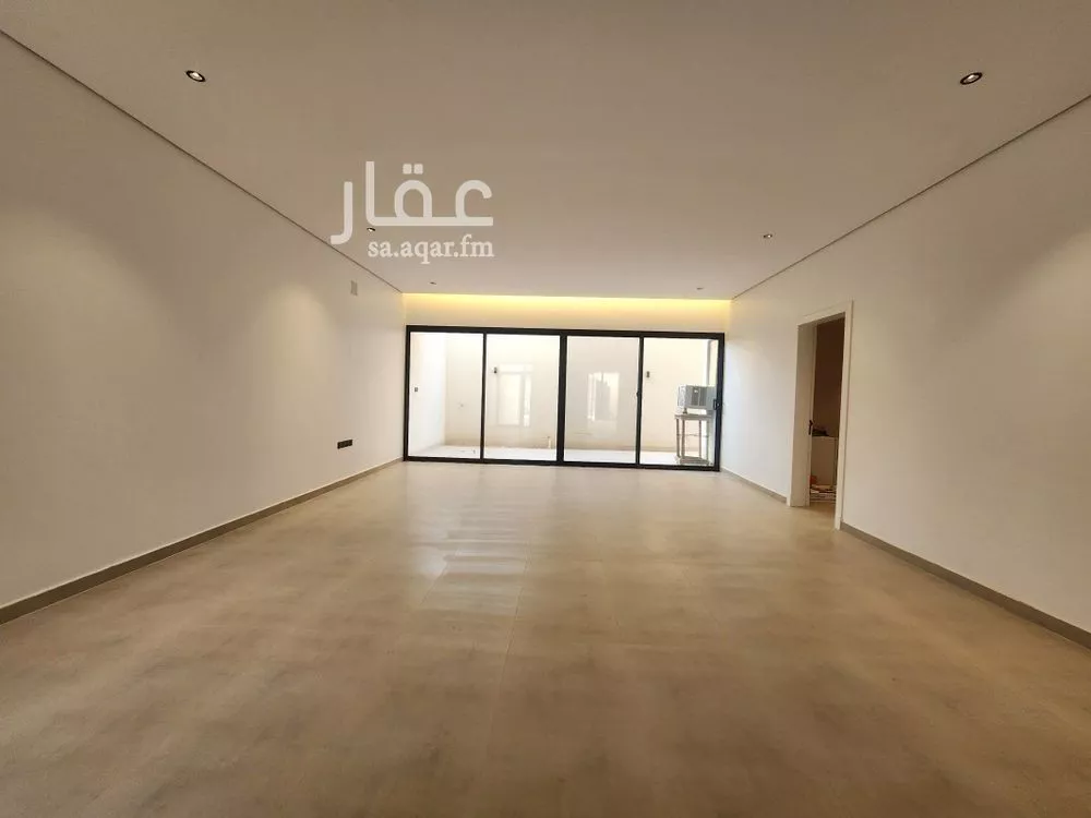 4 bedroom villa in Al Hazm, Riyadh 10