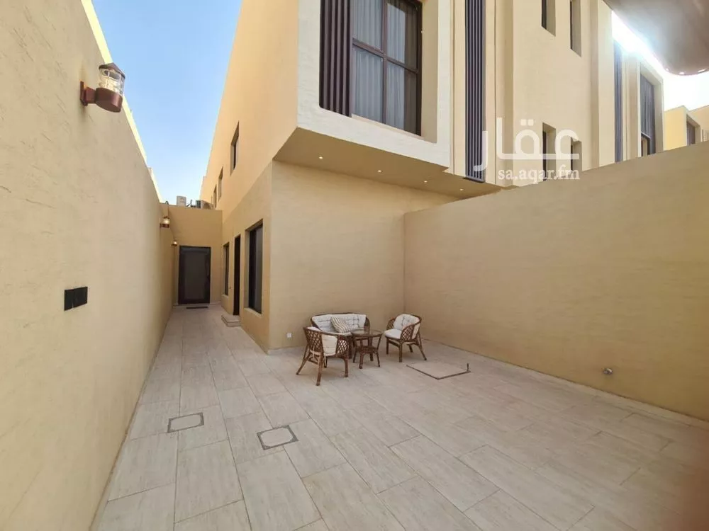 دور 4 غرف في عكاظ 3