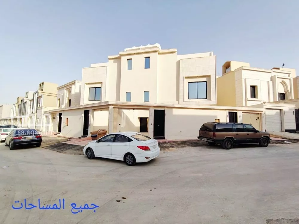 فيلا 6 غرف في بدر 1