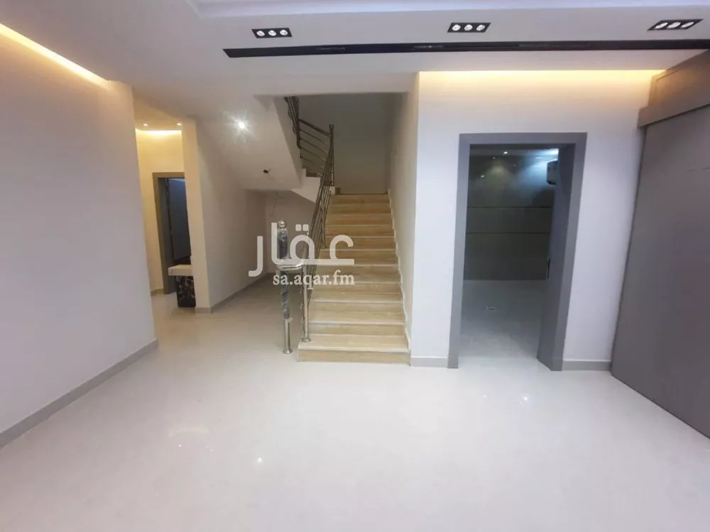 دور 5 غرف في طيبة 4