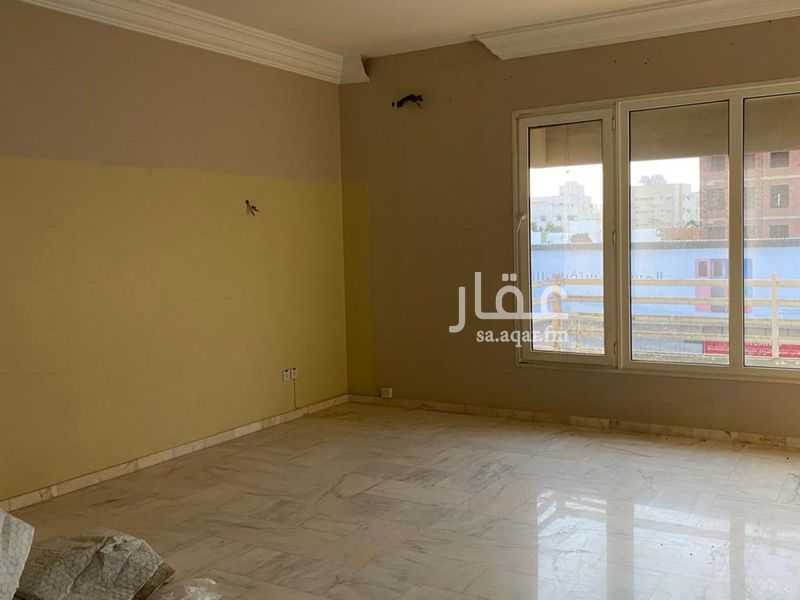 3 bedroom apartment in Al Sharafiyah, Jeddah 7
