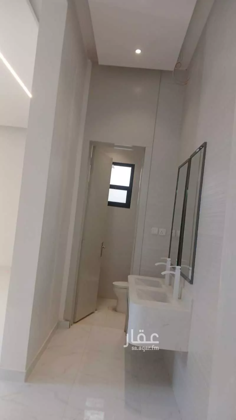 فيلا 5 غرف في الجنادرية 3