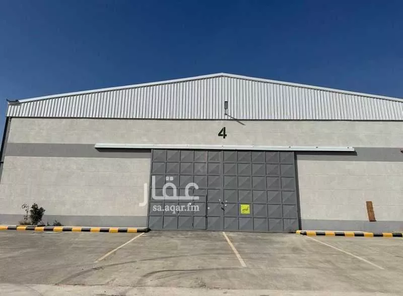 مستودع 990 م² في المشاعل