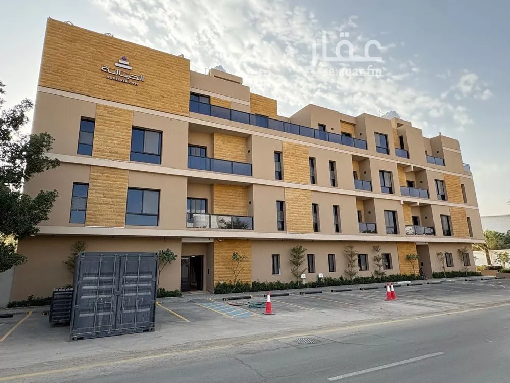 3 bedroom apartment in Al Rawdah, Riyadh 4