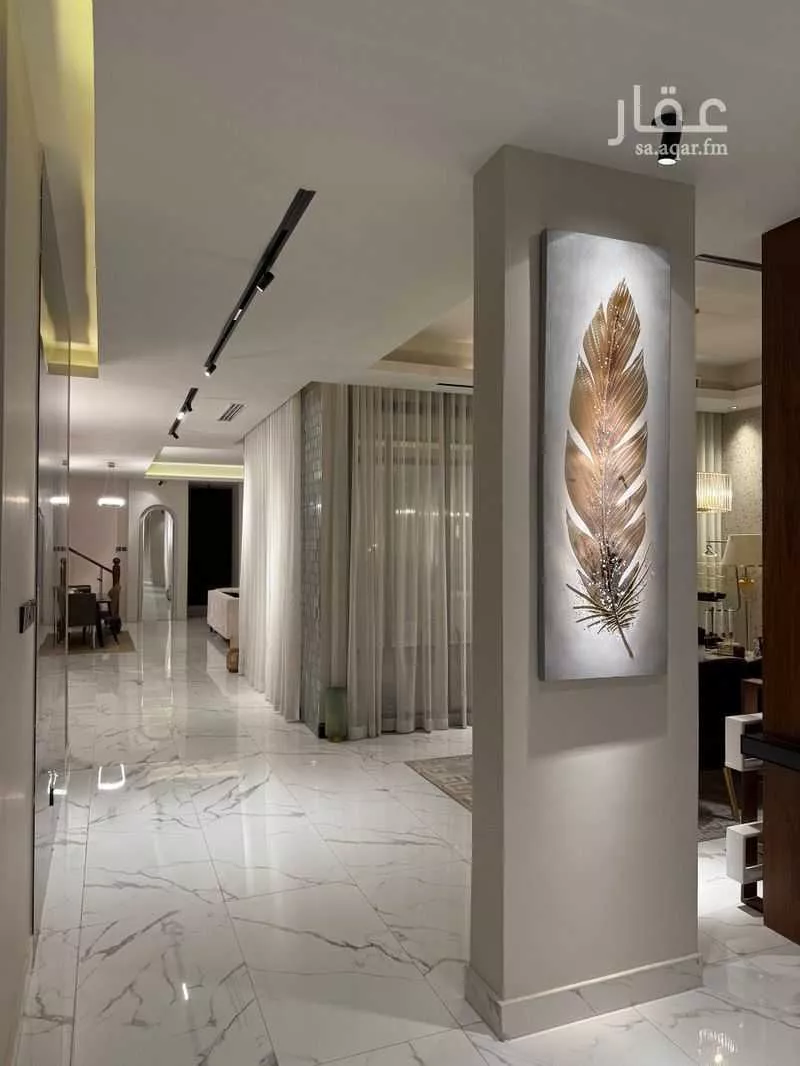 فيلا 4 غرف في العارض 2