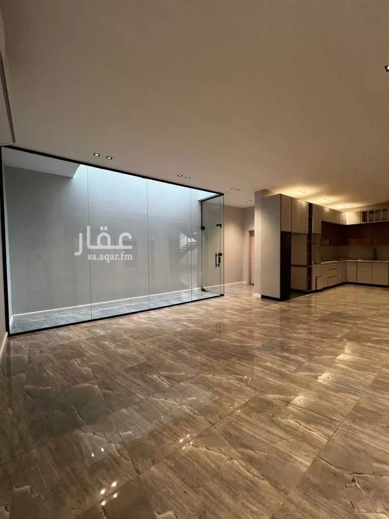 6 bedroom villa in Az Zomorod 3