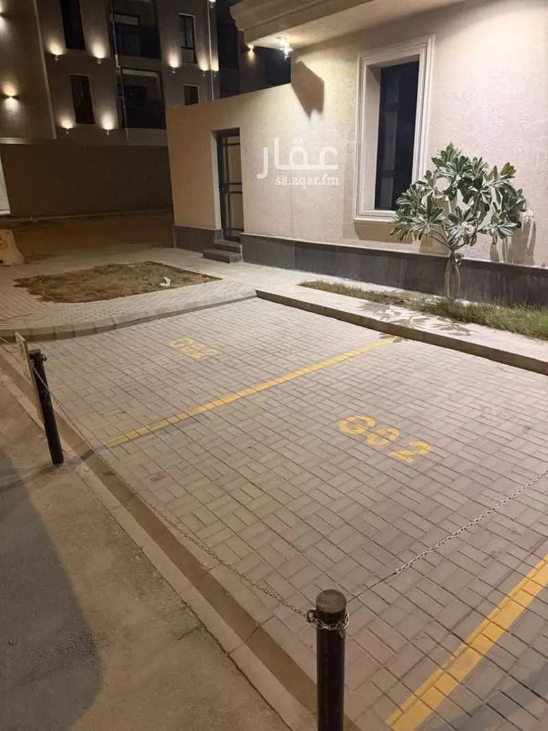 شقة 9 غرف في النرجس 3