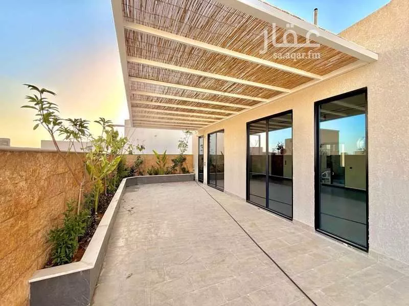 عمارة 600 م² في العارض 2