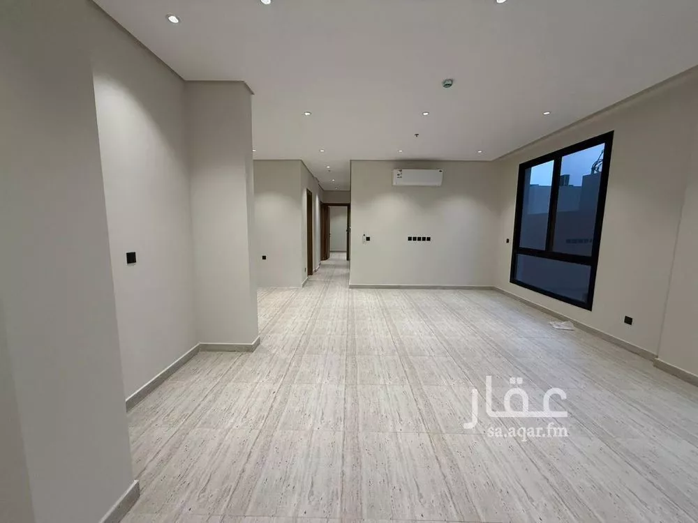 شقة 3 غرف في البحر 4