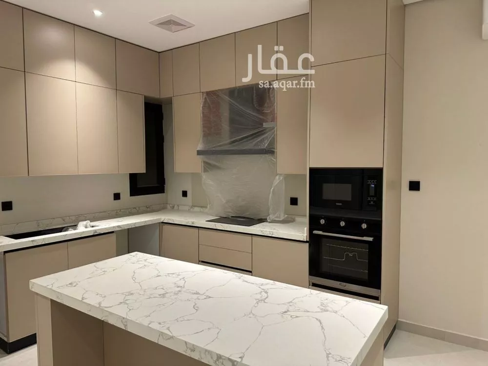 شقة 3 غرف في البحر 2