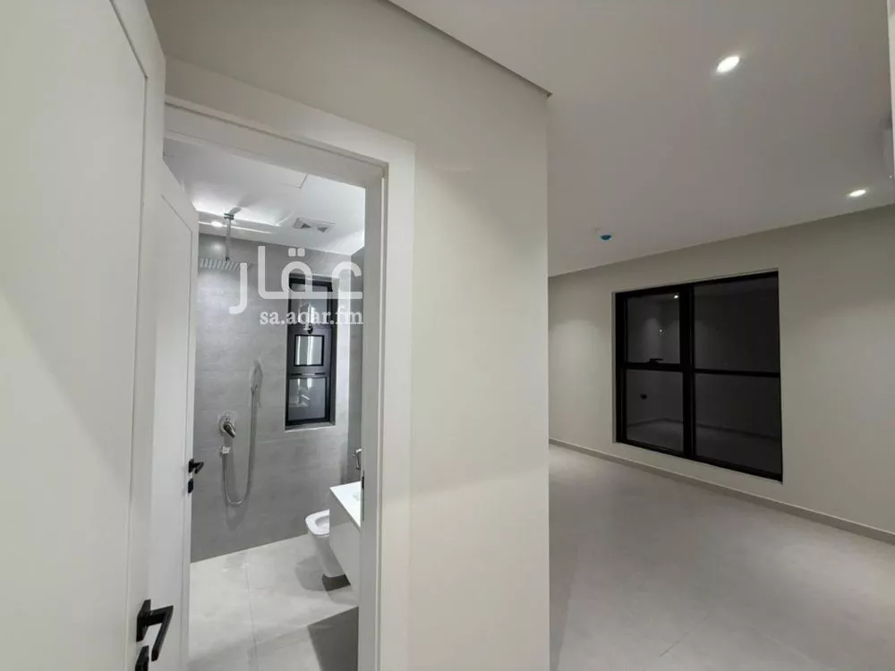 شقة 3 غرف في البحر 4