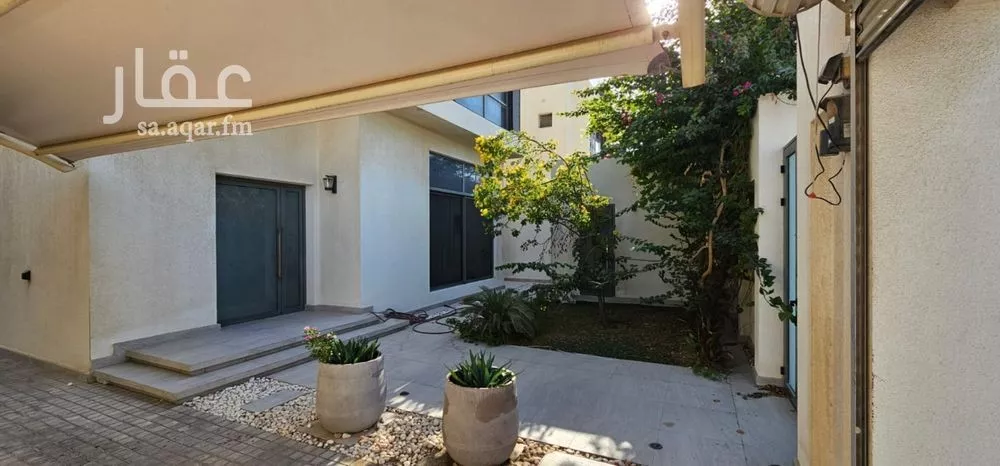 4 bedroom villa in As Sadafah, Eastern Province 4