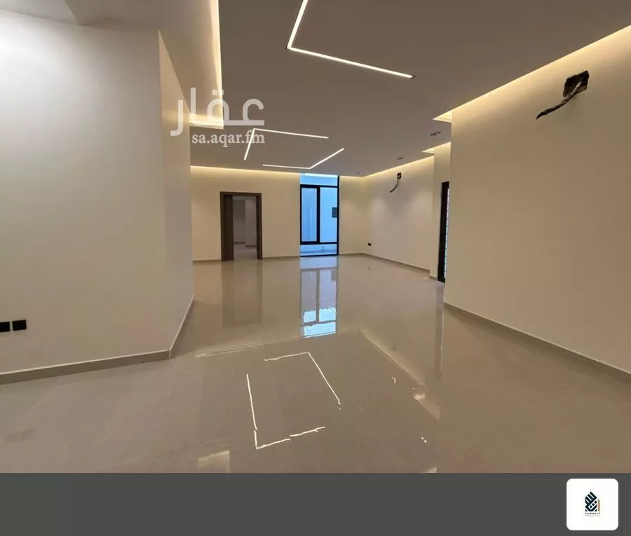 4 bedroom villa in As Saif, Eastern Province 18