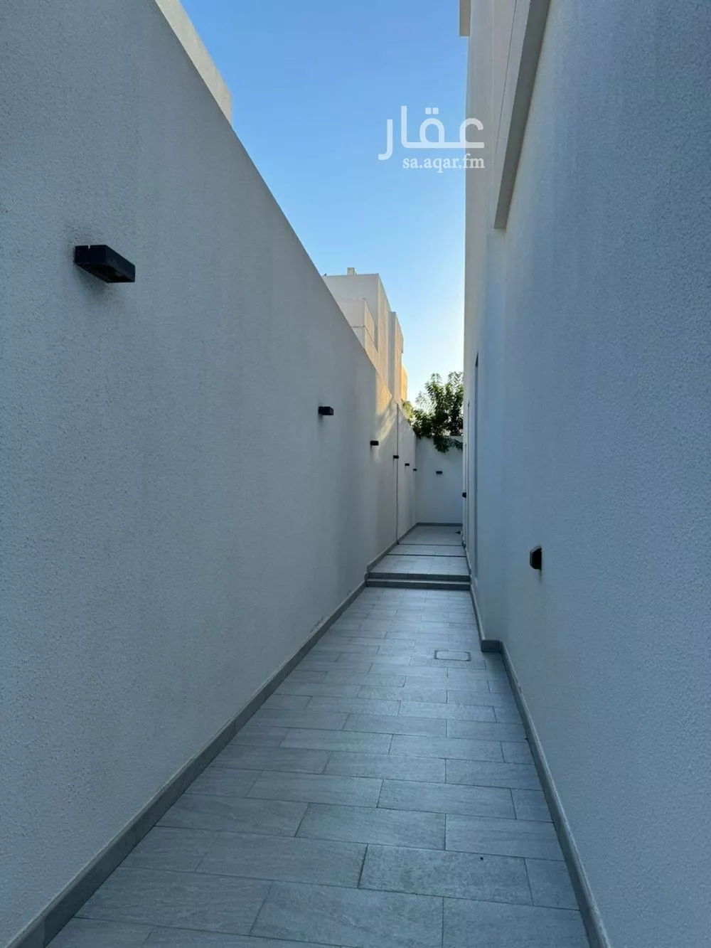 فيلا 4 غرف في الصدفة 2