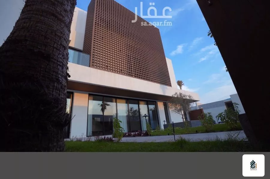 4 bedroom villa in As Sadafah 5