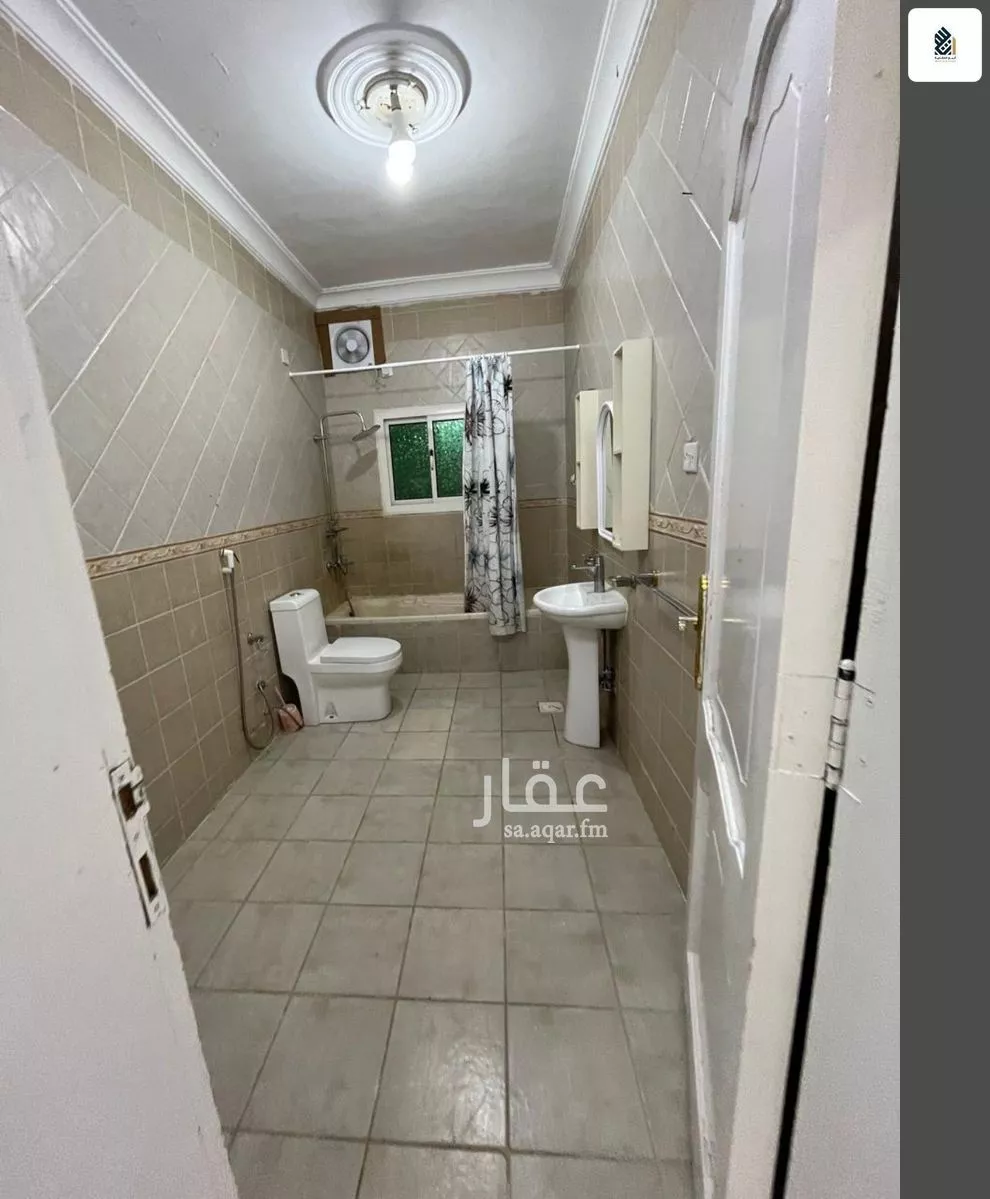 14 bedroom building in Al Difa, Madinah 13