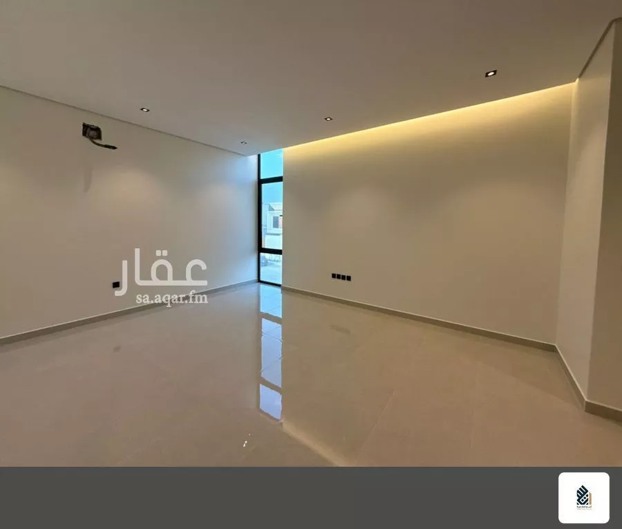 5 bedroom villa in As Saif, Eastern Province 8