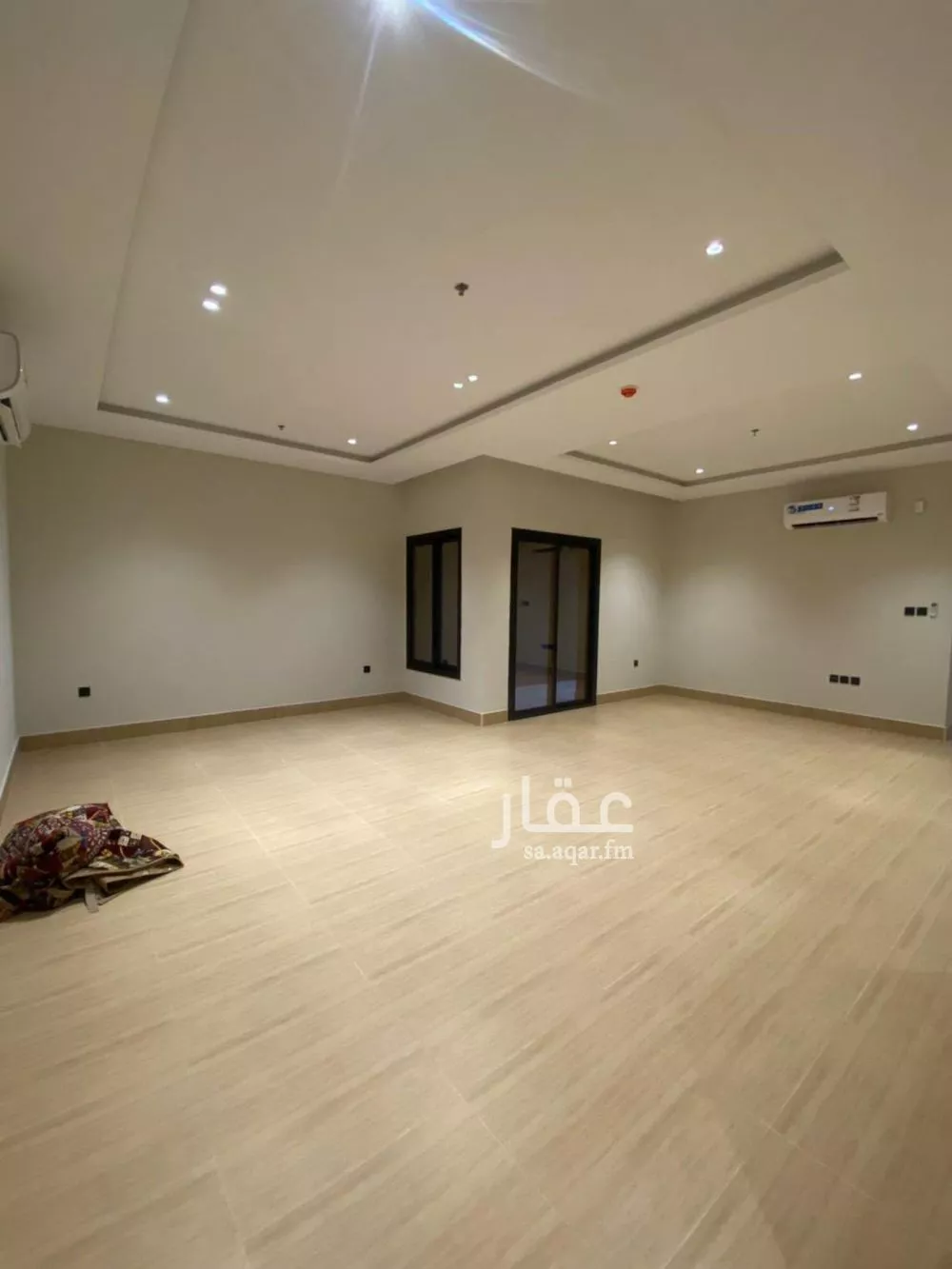 شقة 3 غرف في السيف 4