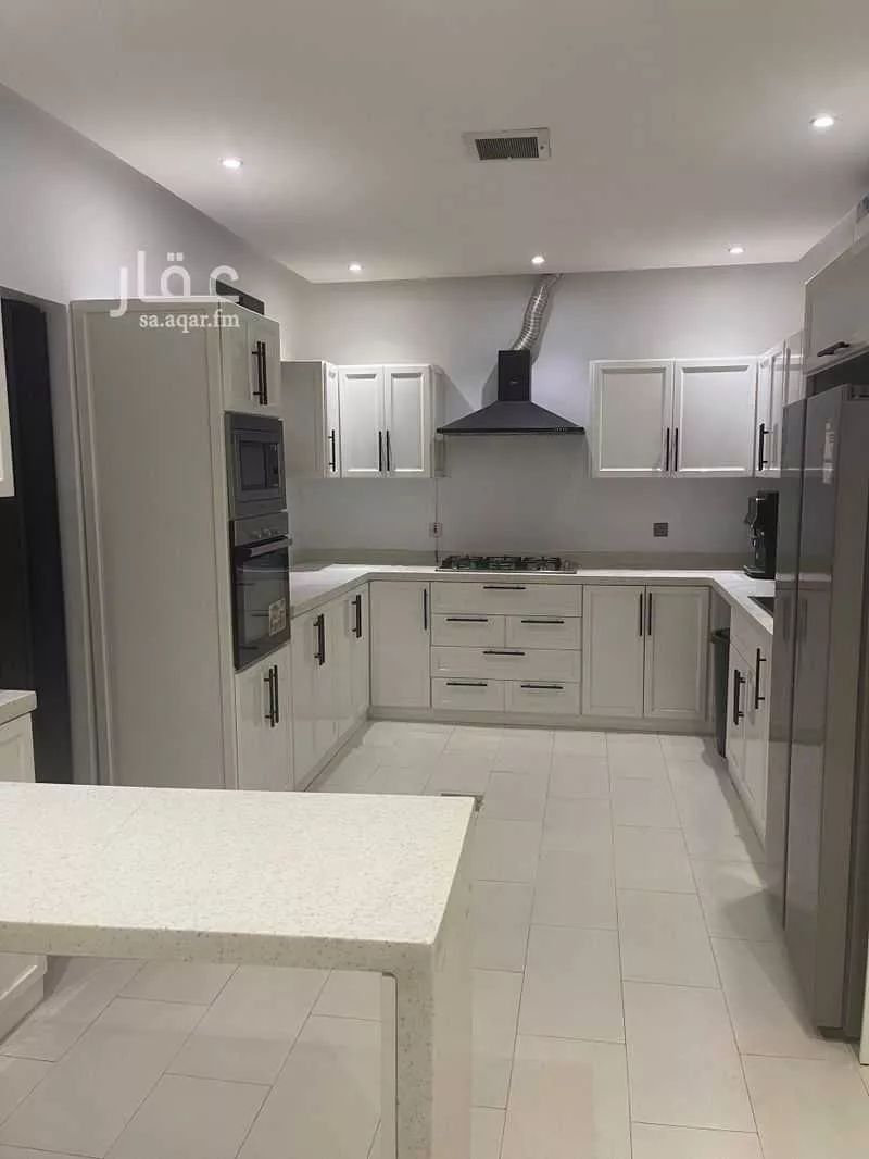 3 bedroom apartment in Al Aqiq 3