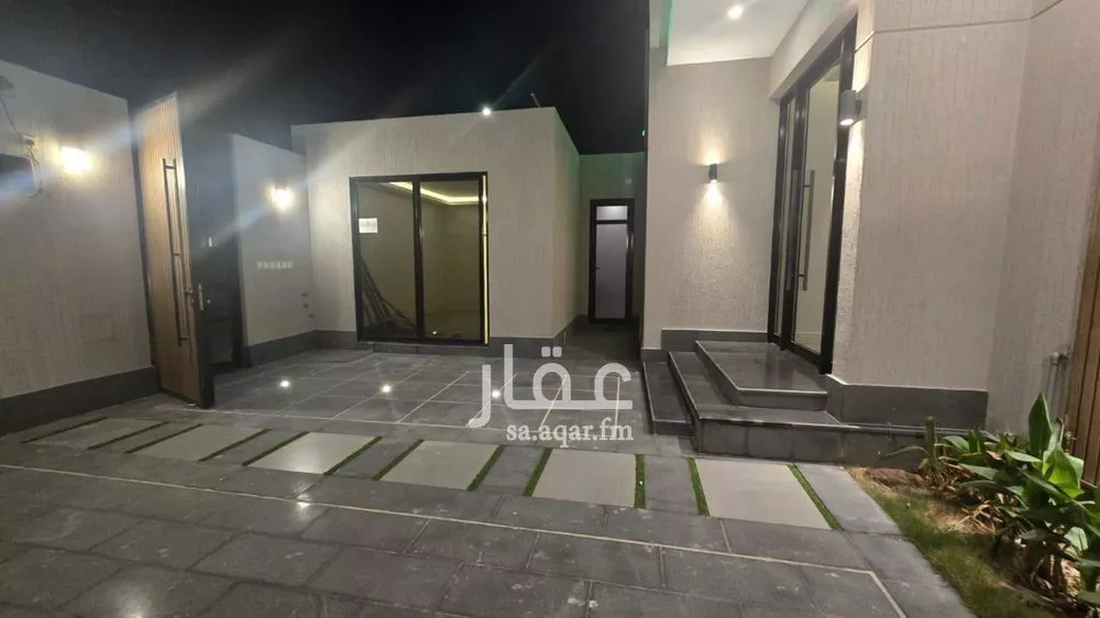 5 bedroom villa in As Sadafah, Eastern Province 9