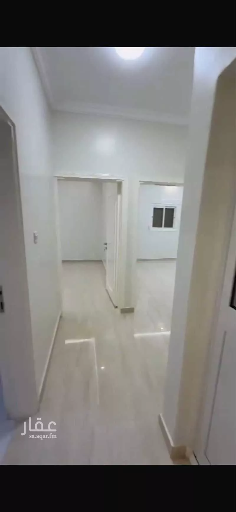 4 bedroom building in Al Uraija Al Wusta, Riyadh 5