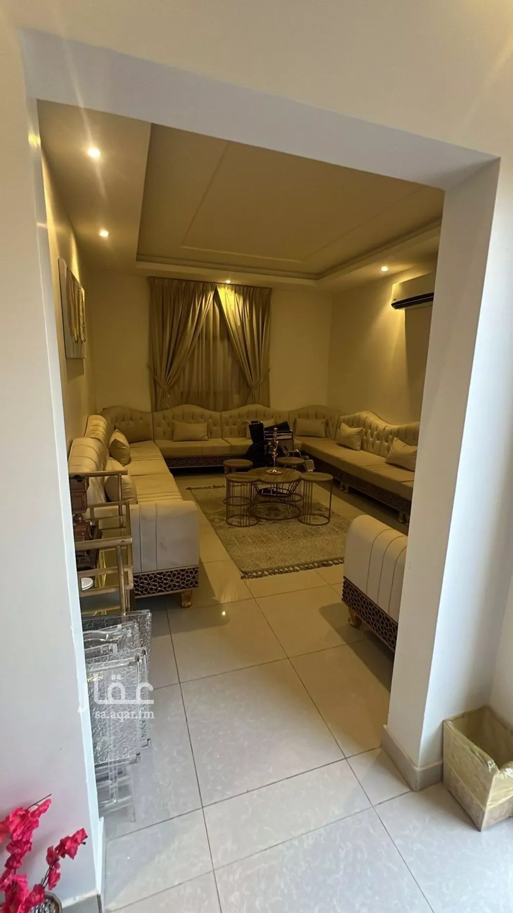 فيلا 9 غرف في العارض 3