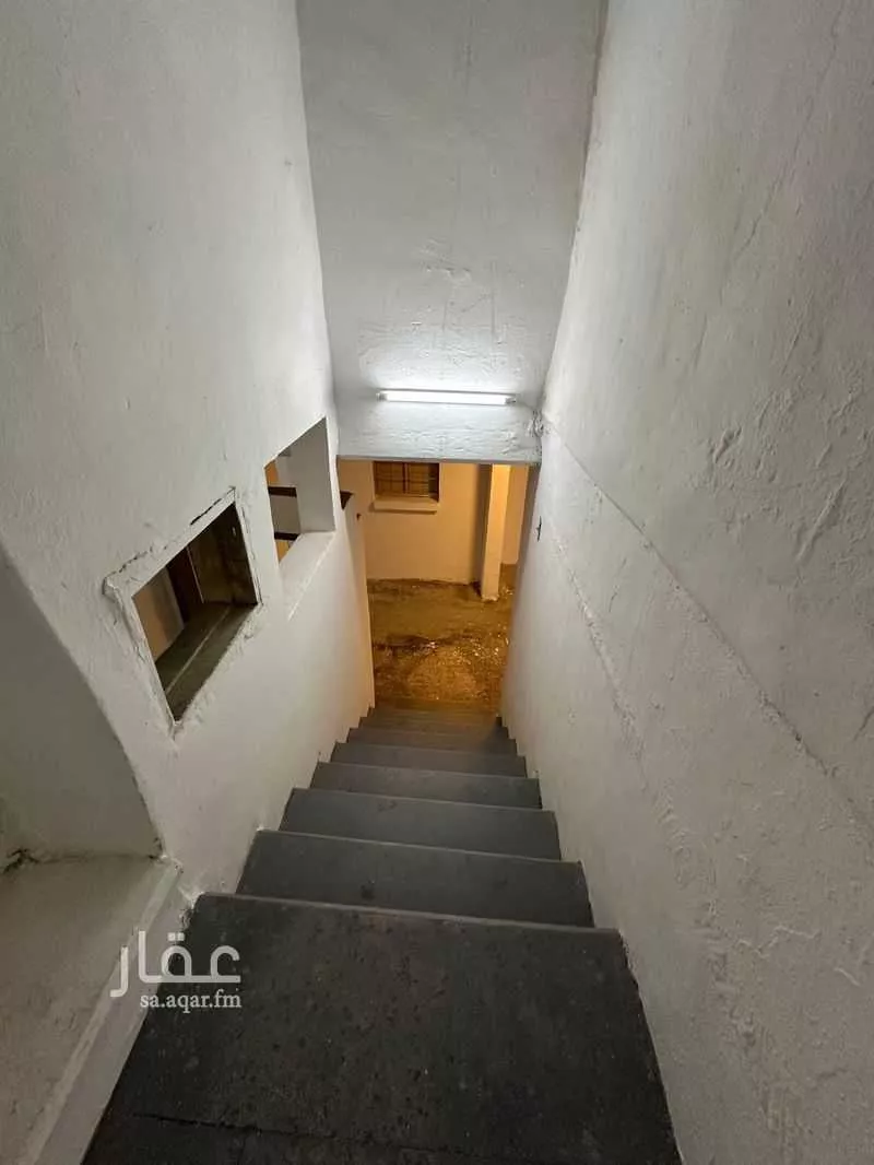 241 sqm building in Madinat Al Umal 5