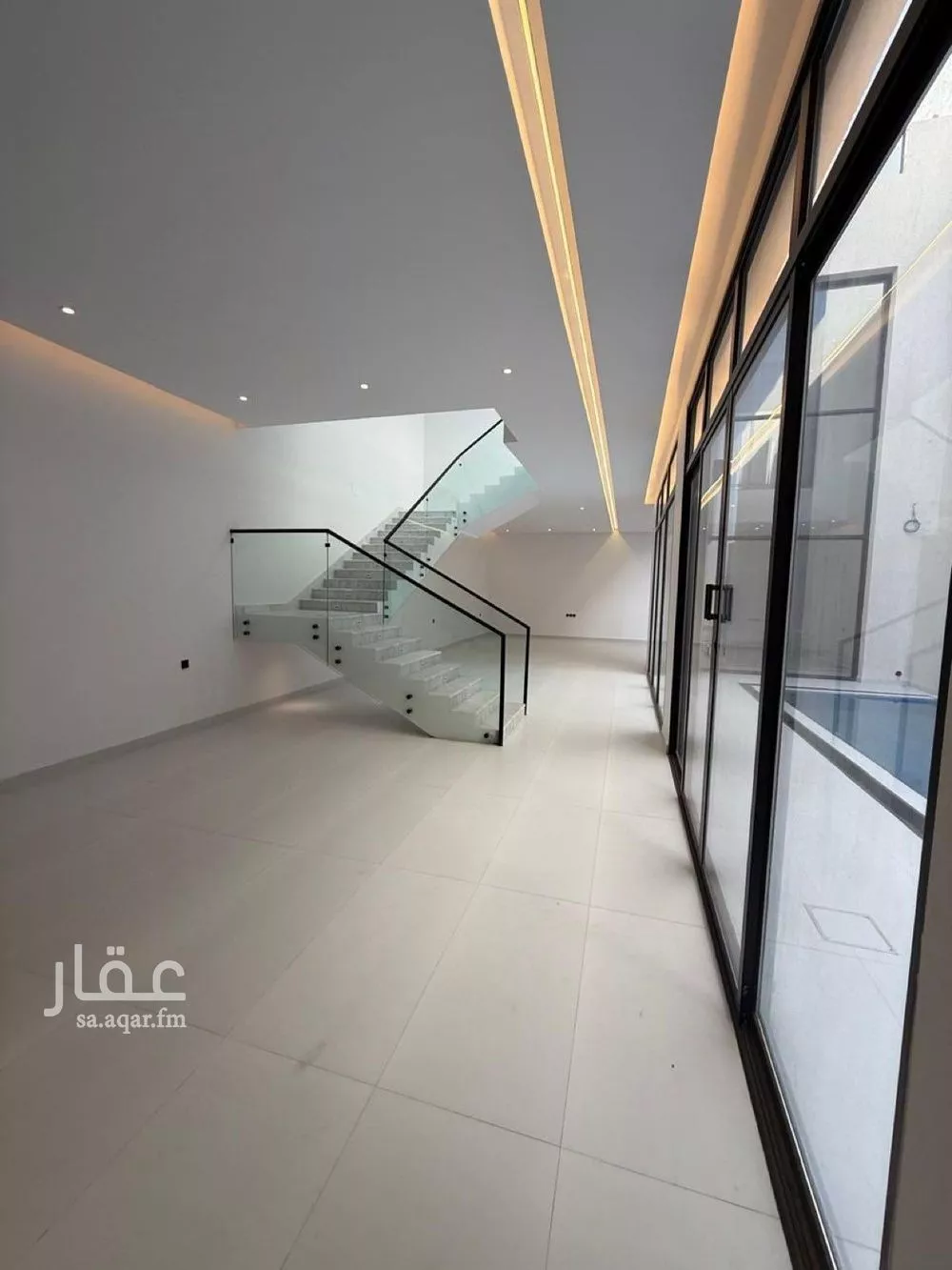 5 bedroom villa in Al Mahdiyyah 4