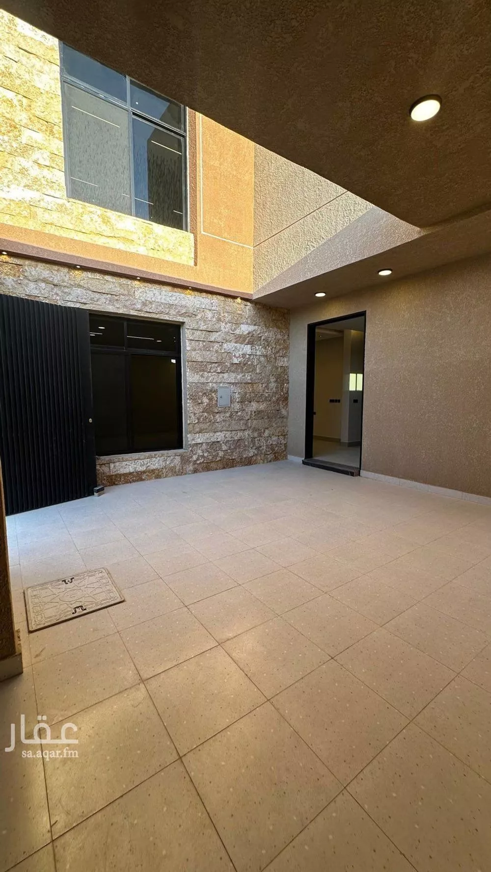 6 bedroom apartment in Dhahrat Laban 2