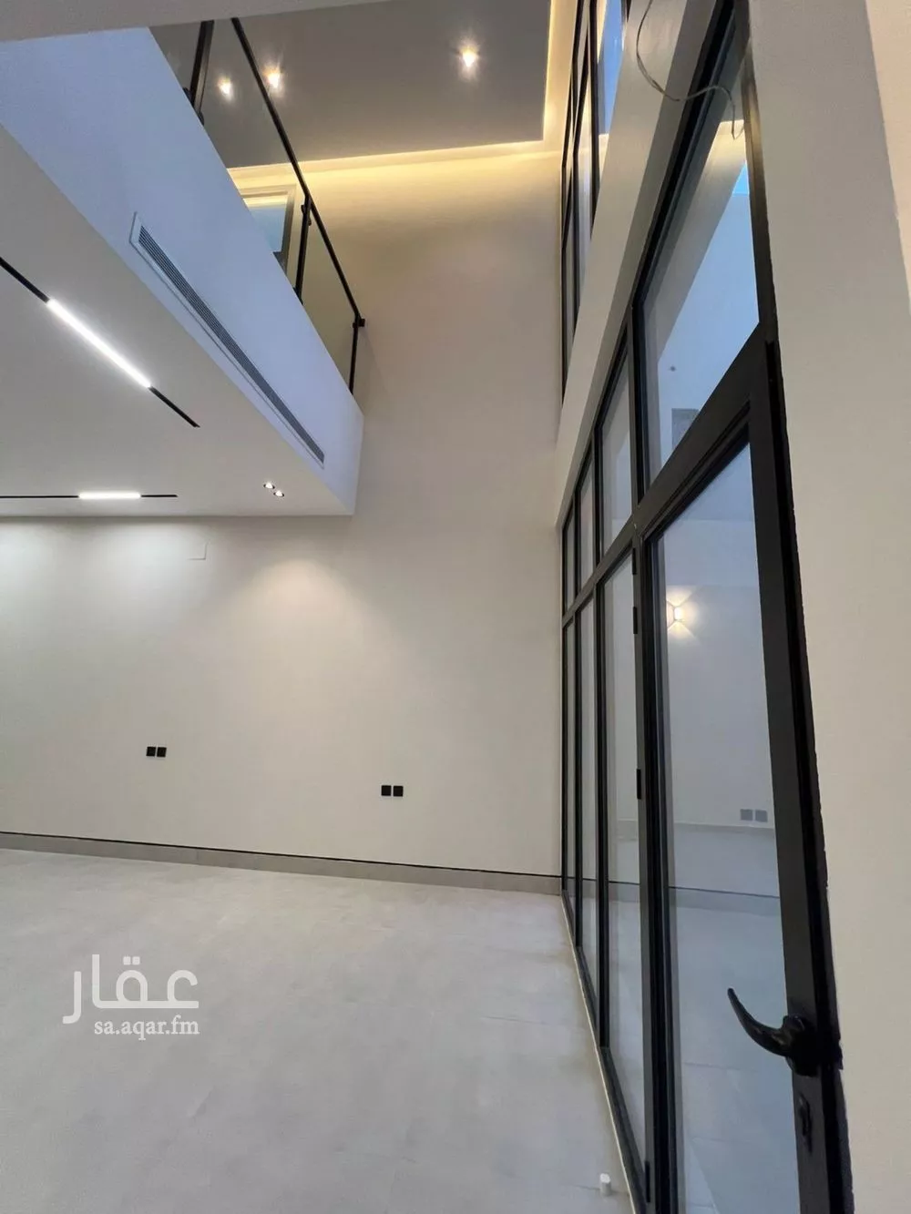 6 bedroom villa in Al Mahdiyyah 3
