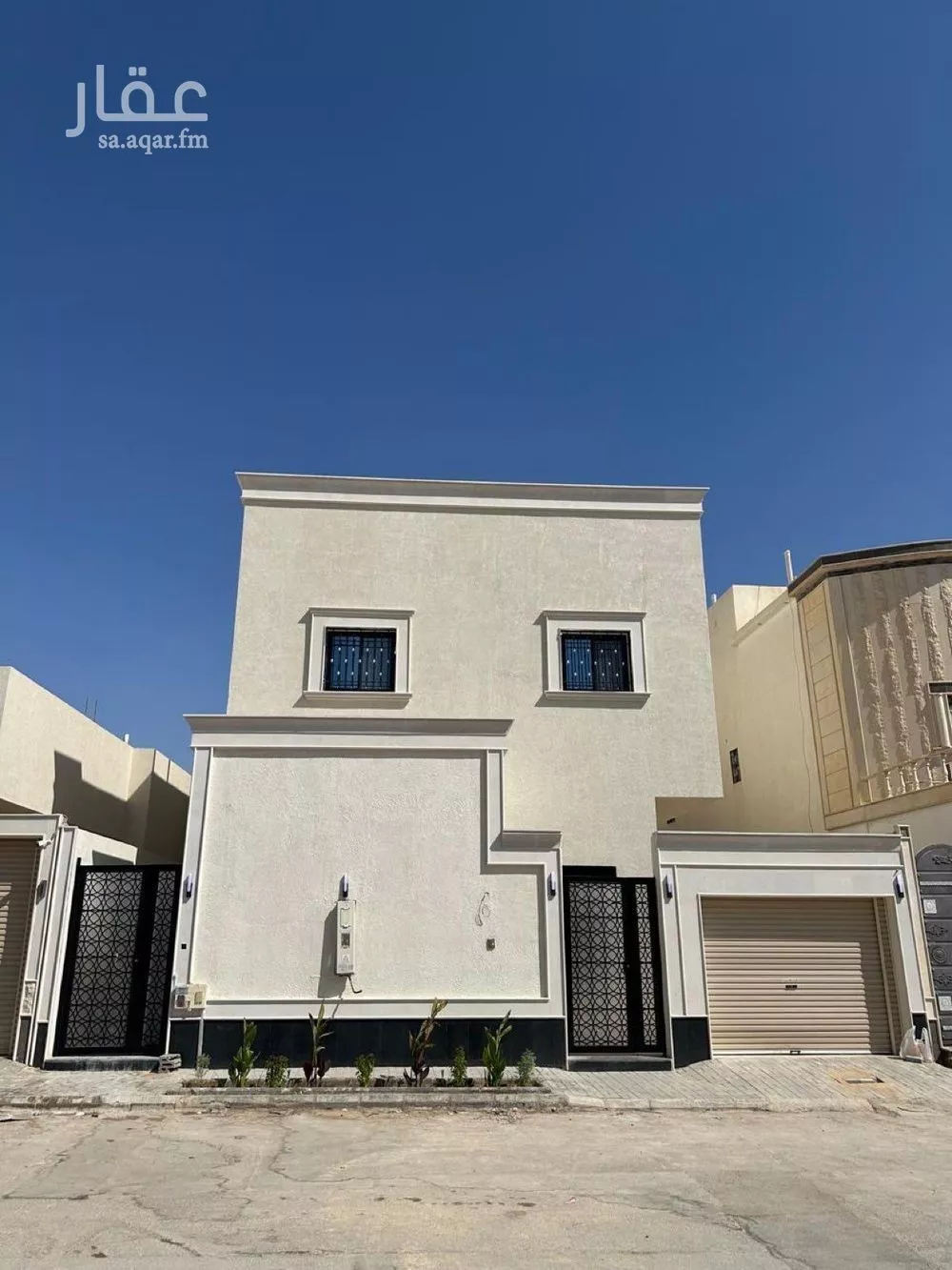 5 bedroom apartment in Dhahrat Laban 1
