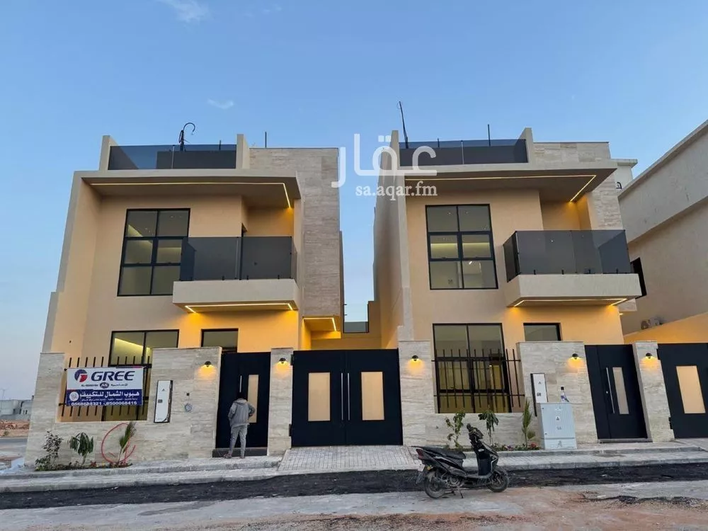 5 bedroom villa in Al Mahdiyyah 2