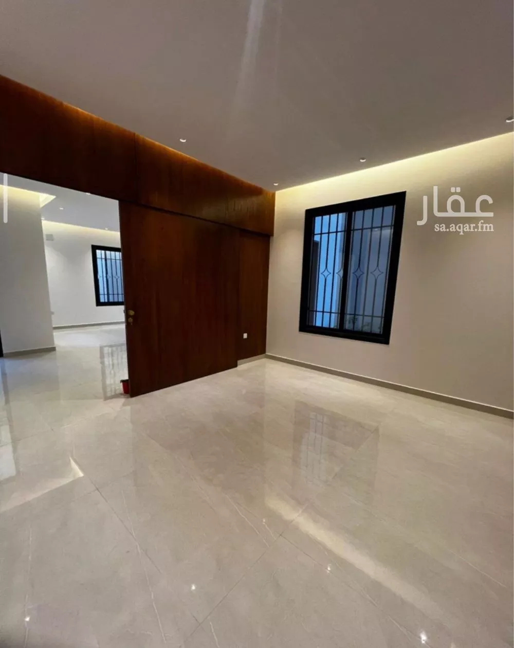 5 bedroom villa in Dhahrat Laban 5