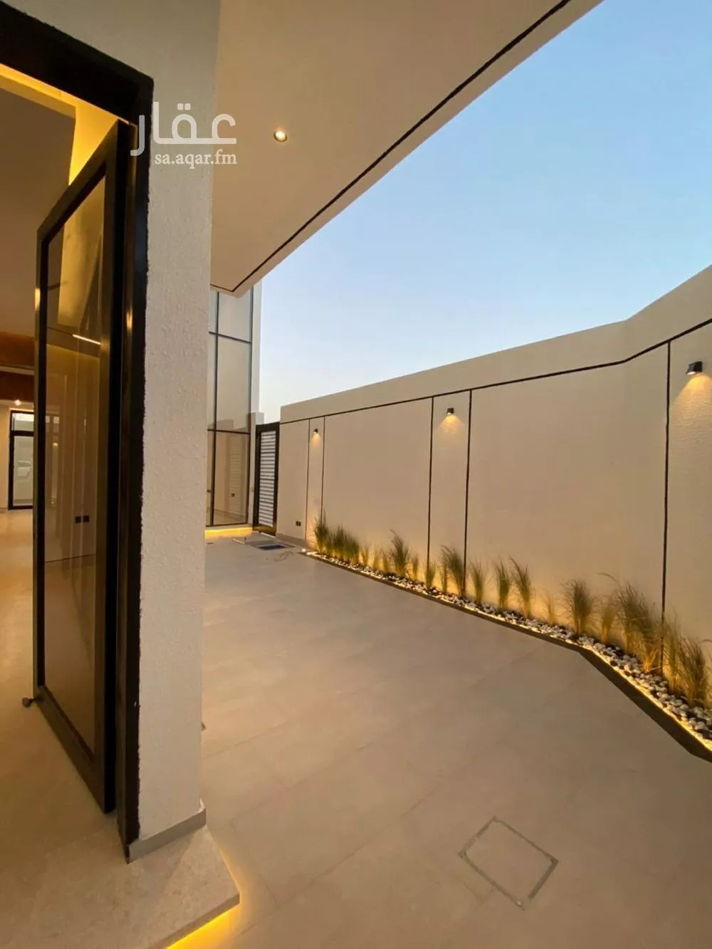 5 bedroom villa in Al Mahdiyyah 2