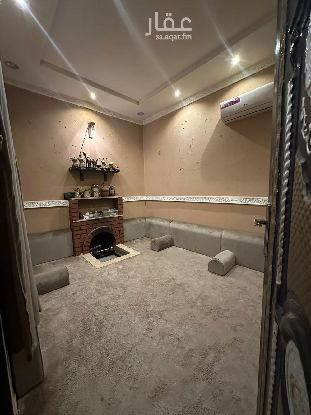 5 bedroom villa in Dhahrat Laban 5