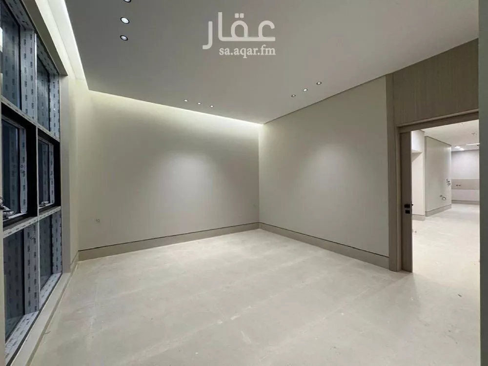 5 bedroom villa in Al Mahdiyyah 5