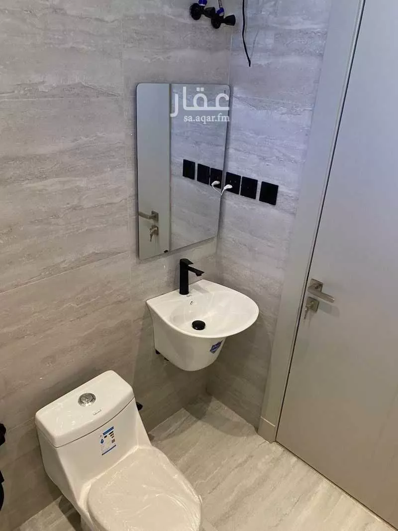 4 bedroom apartment in Al Hazm 4