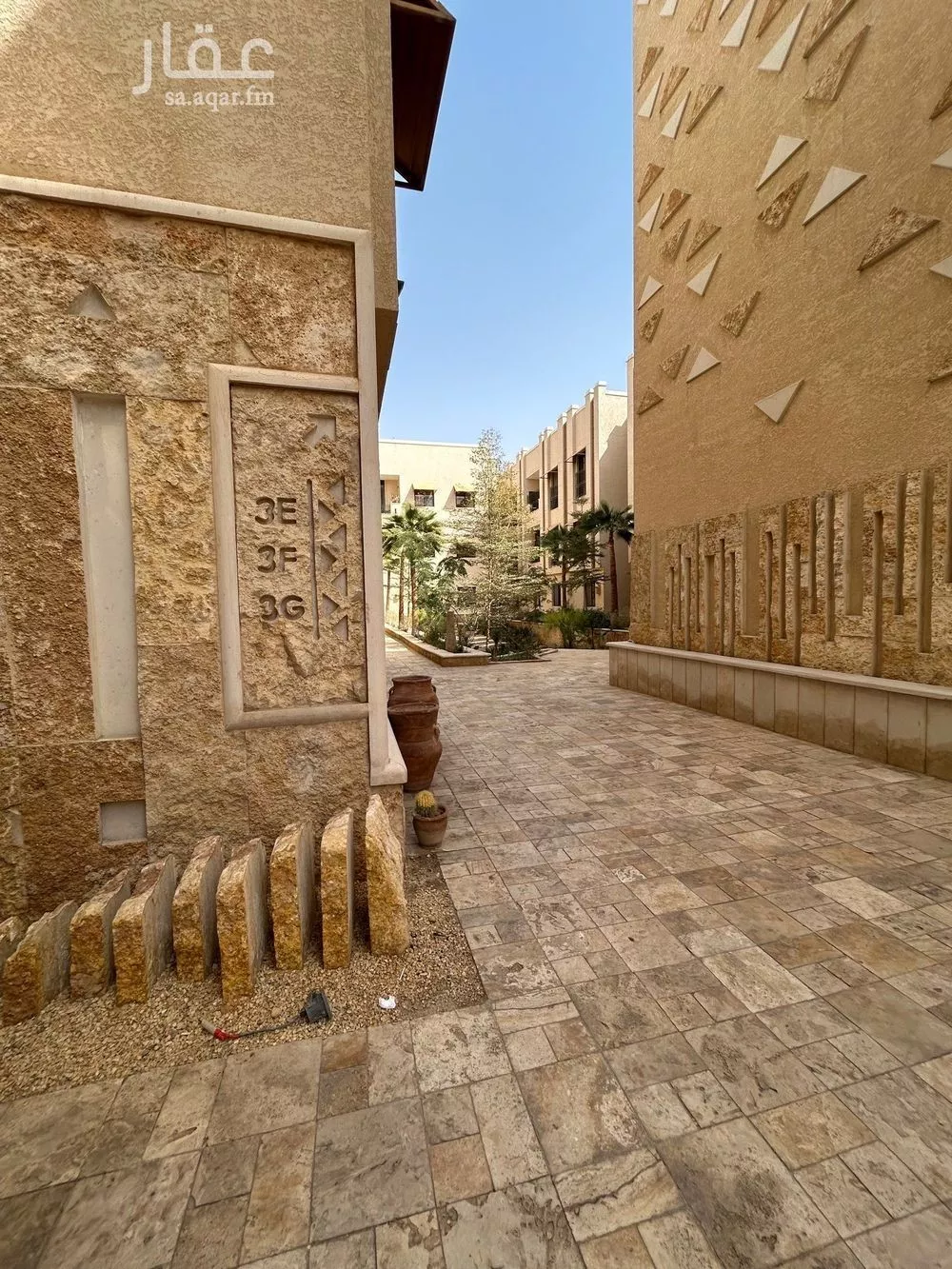 شقة 3 غرف في العارض 3