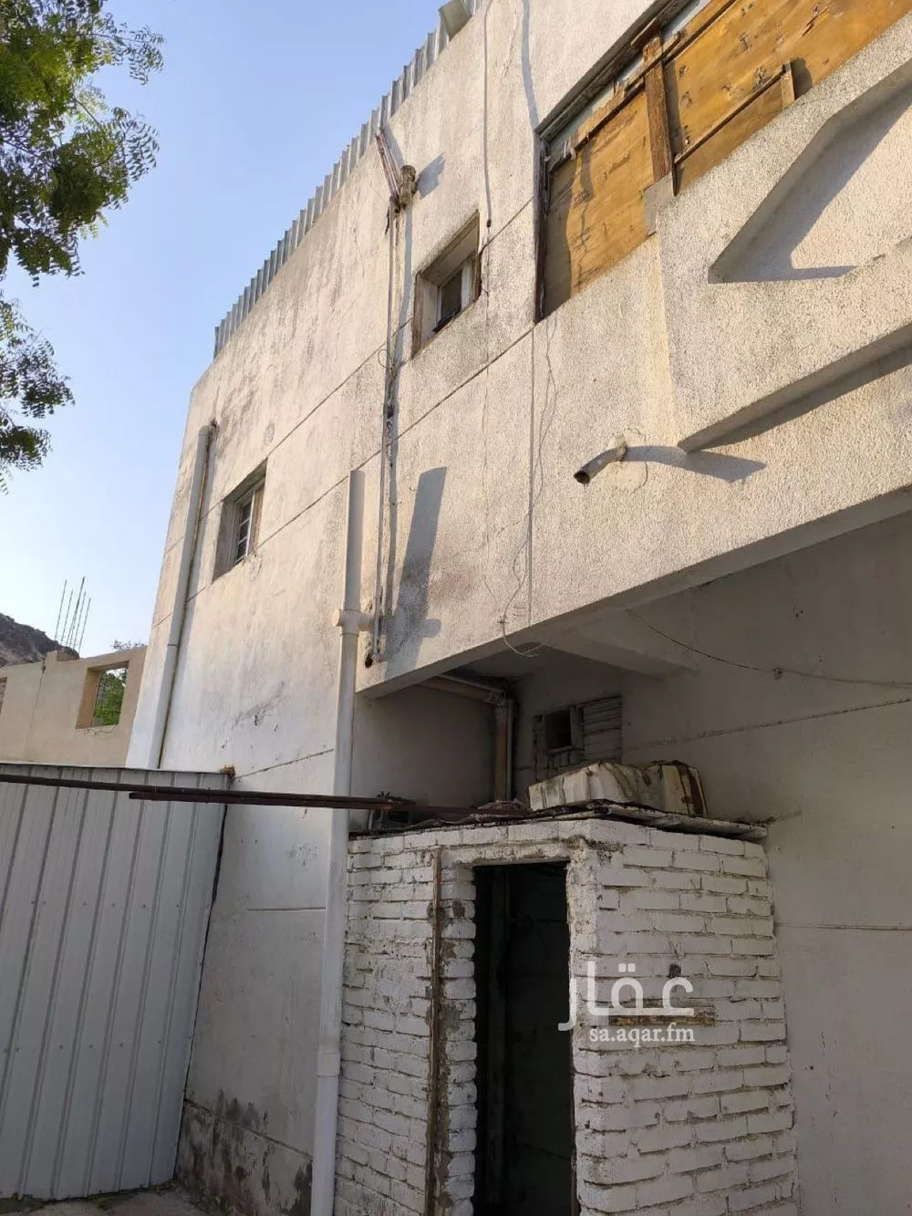 عمارة 316 م² في التنعيم 3