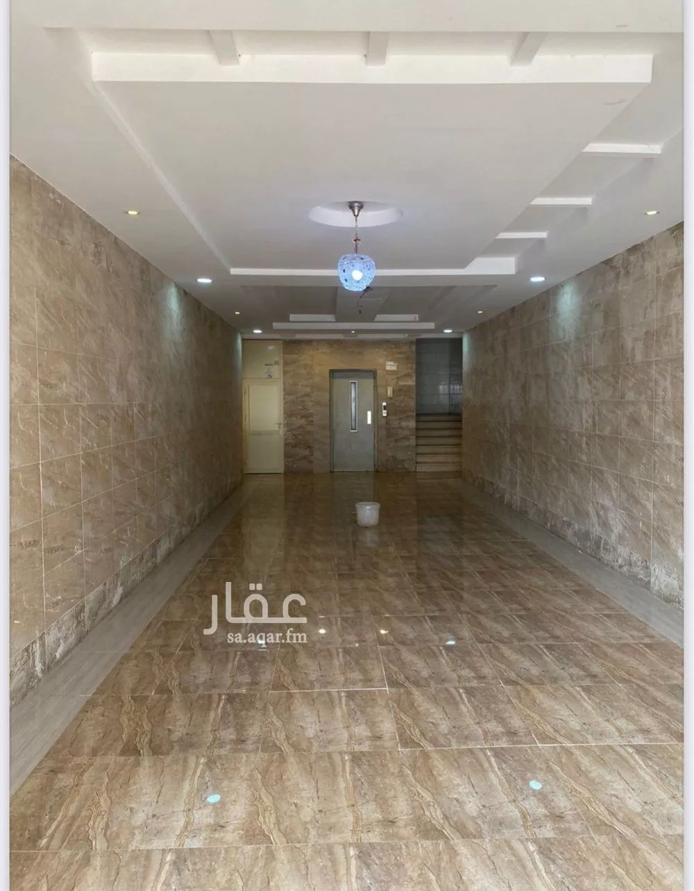 عمارة 717 م² في الريان 3