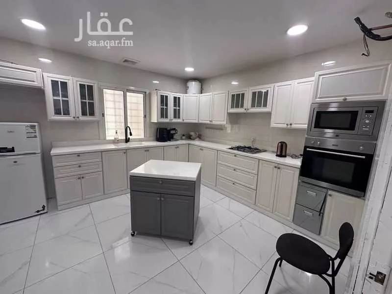 شقة 5 غرف في الشعلة 4