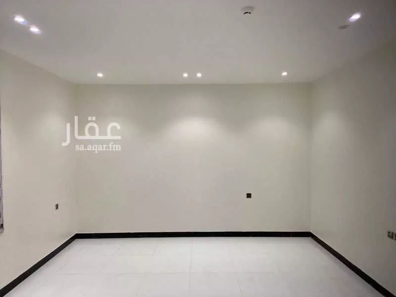 4 bedroom apartment in Al Aziziyah, Riyadh 7