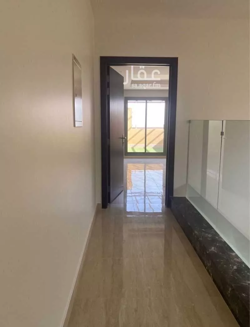 4 bedroom villa in Hittin, Riyadh 7