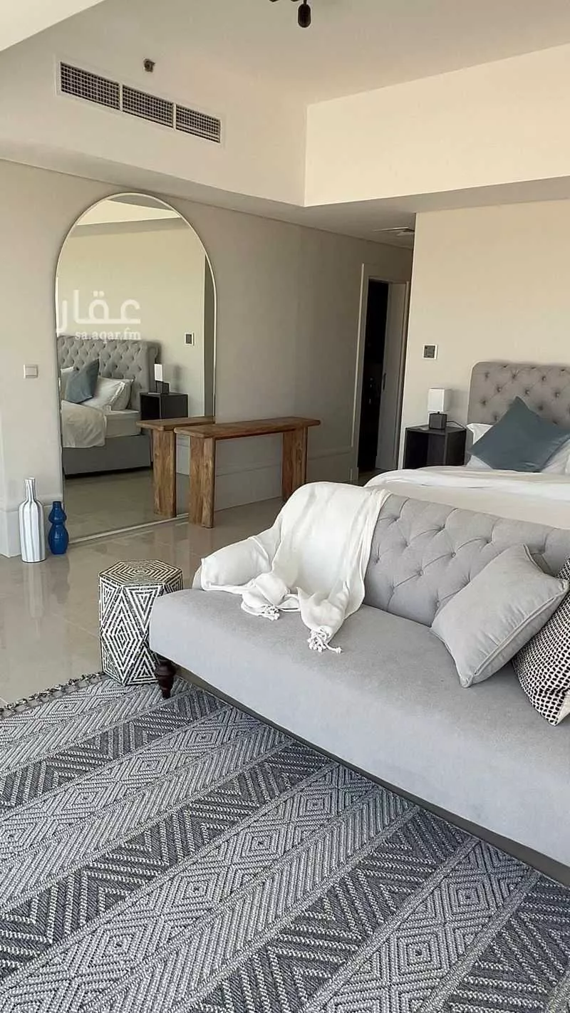 3 bedroom apartment in Al Shati 3