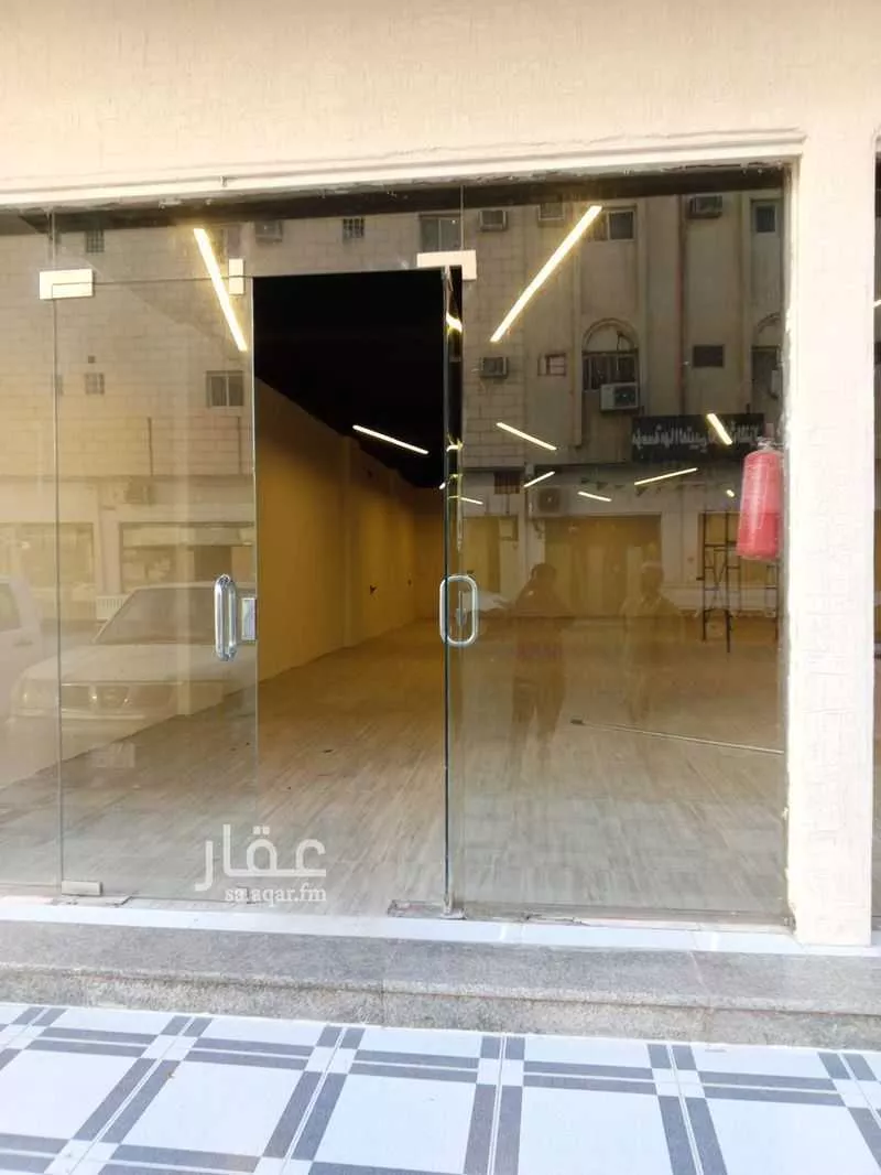 shop in Manfuhah, Riyadh 5