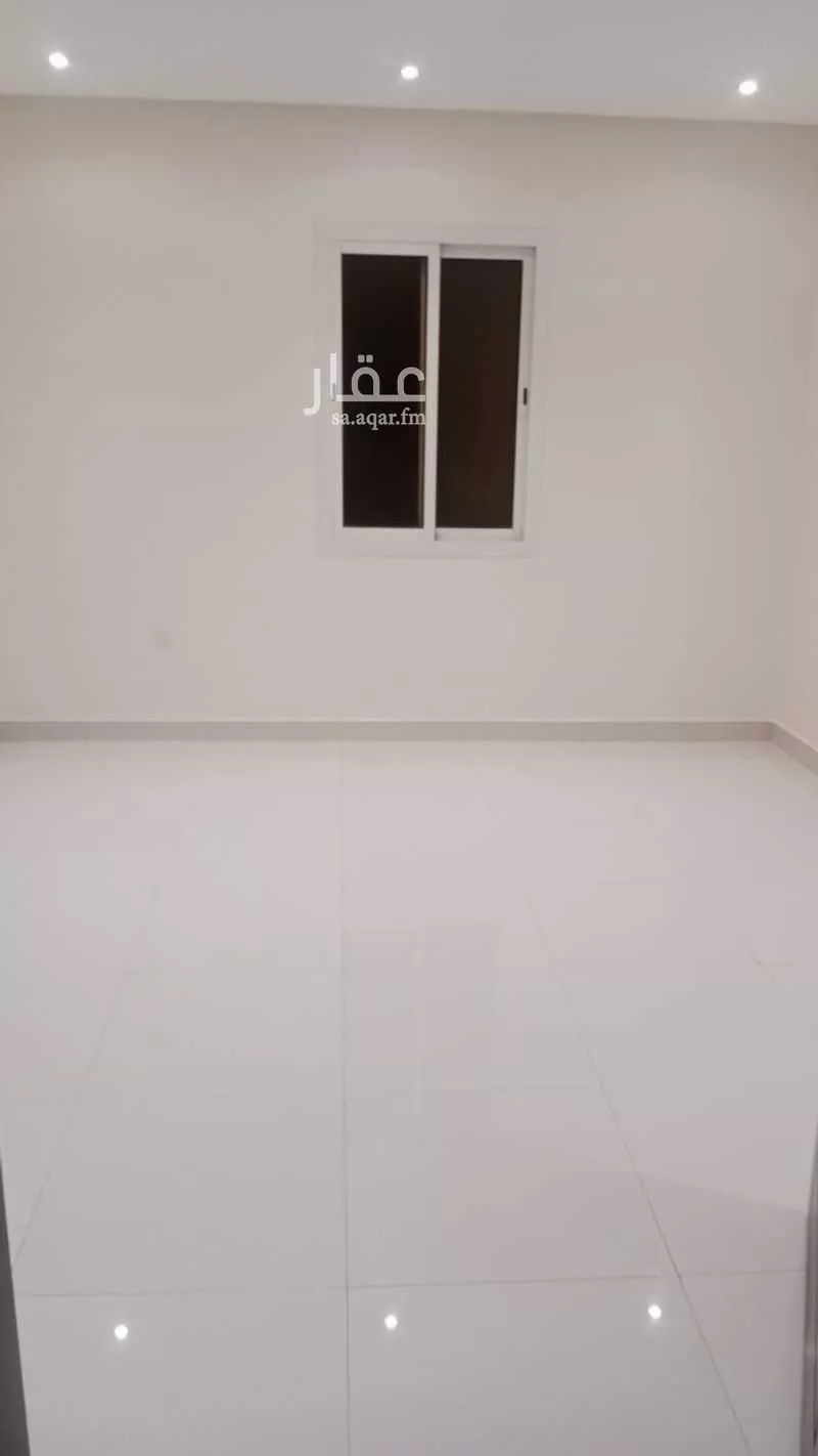 3 bedroom apartment in Al Malqa 4