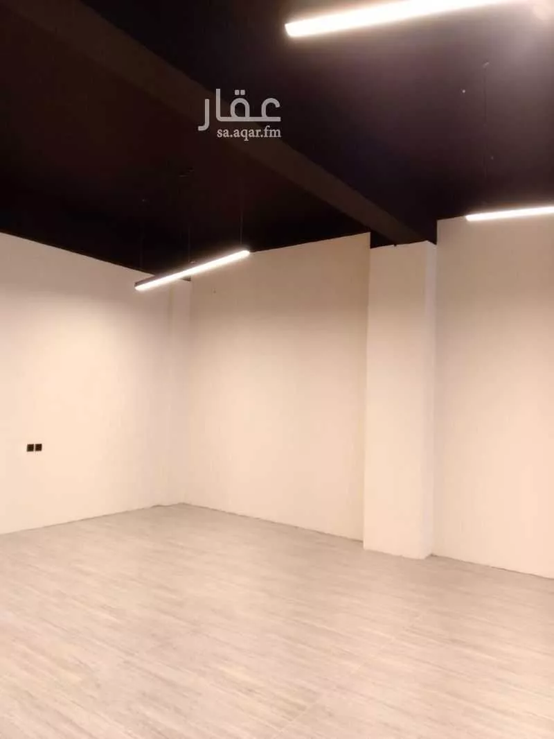 shop in Manfuhah, Riyadh 6