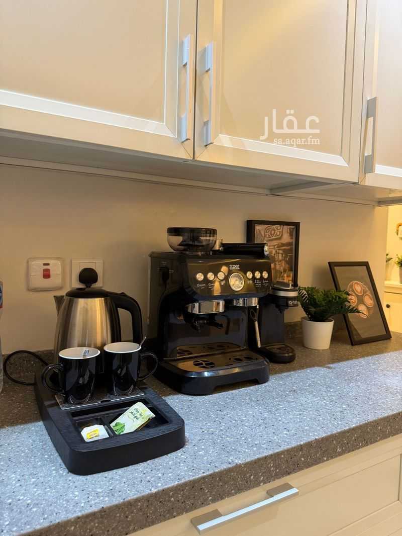 3 bedroom apartment in Al Sahafah, Riyadh 6